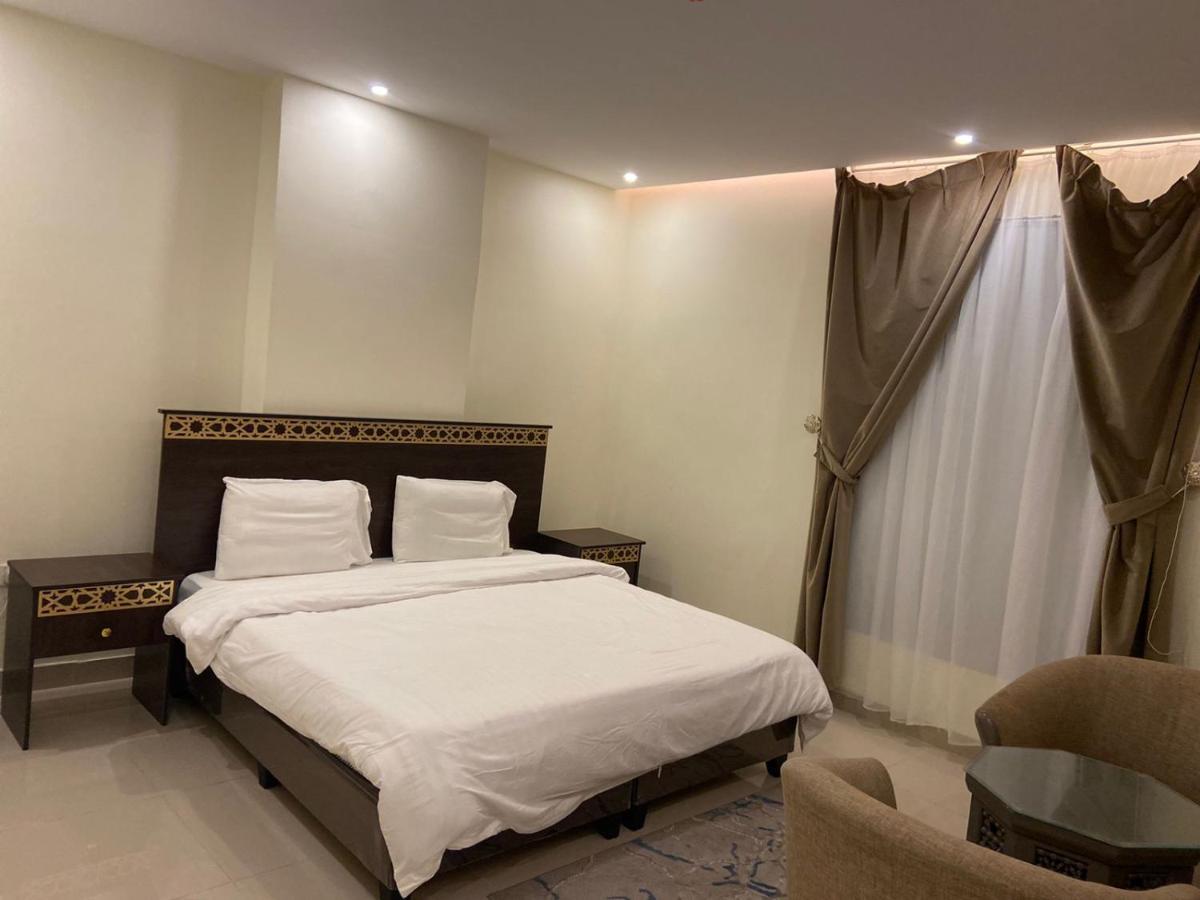Al Safiah Hotel Medina Bagian luar foto