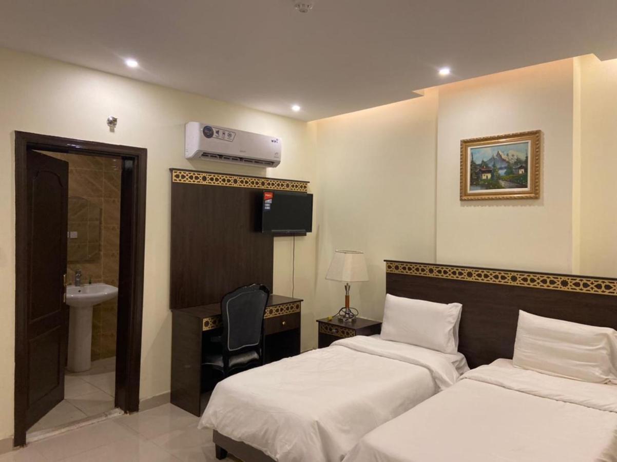 Al Safiah Hotel Medina Bagian luar foto